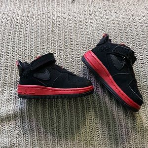 Nike Air Jordan toddler sneakers size 4
